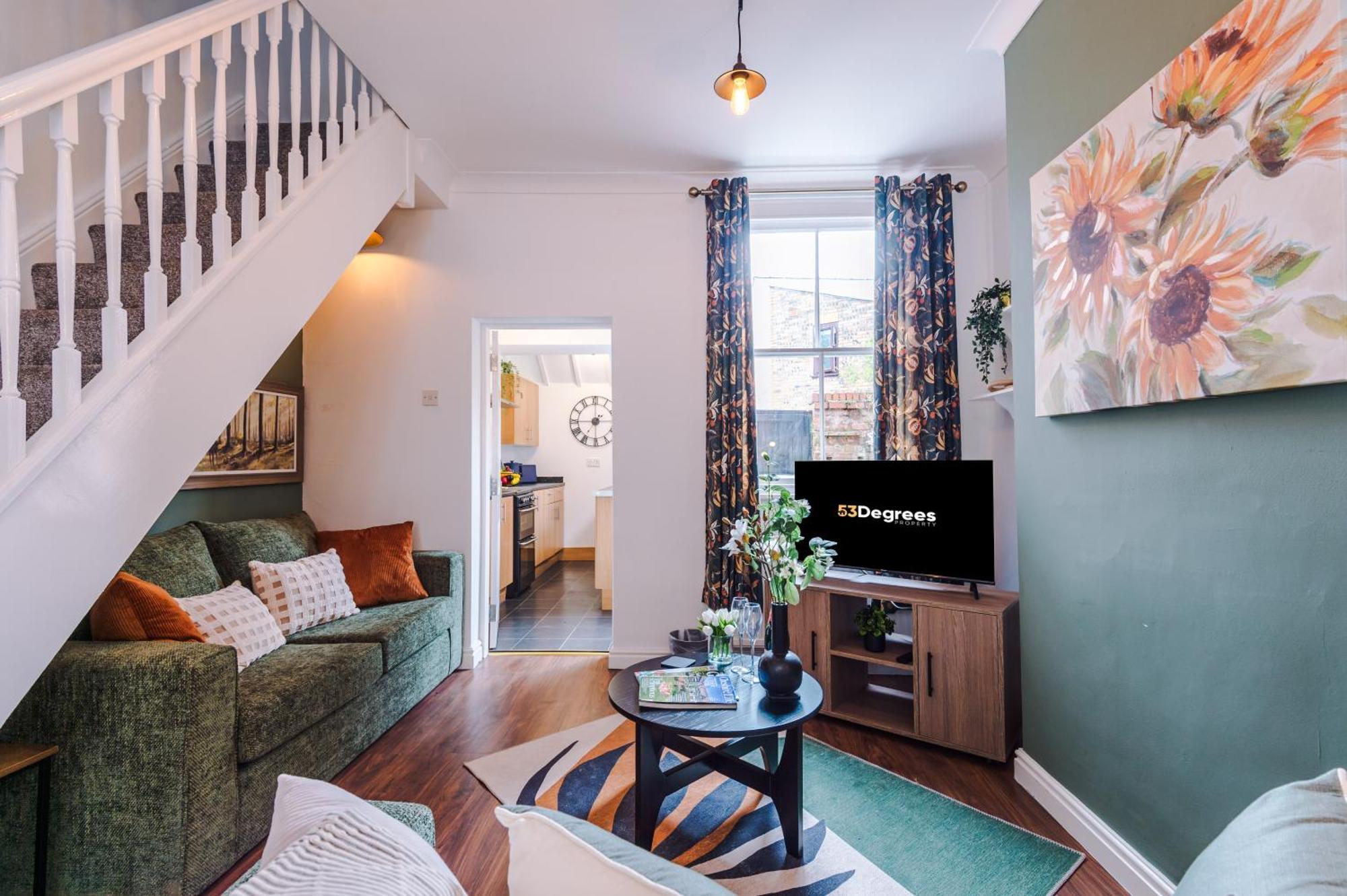 New! Stunning 2-Bed City-Centre Home In Chester By 53 Degrees Property - Ideal For Couples & Groups - Sleeps 6! Bagian luar foto